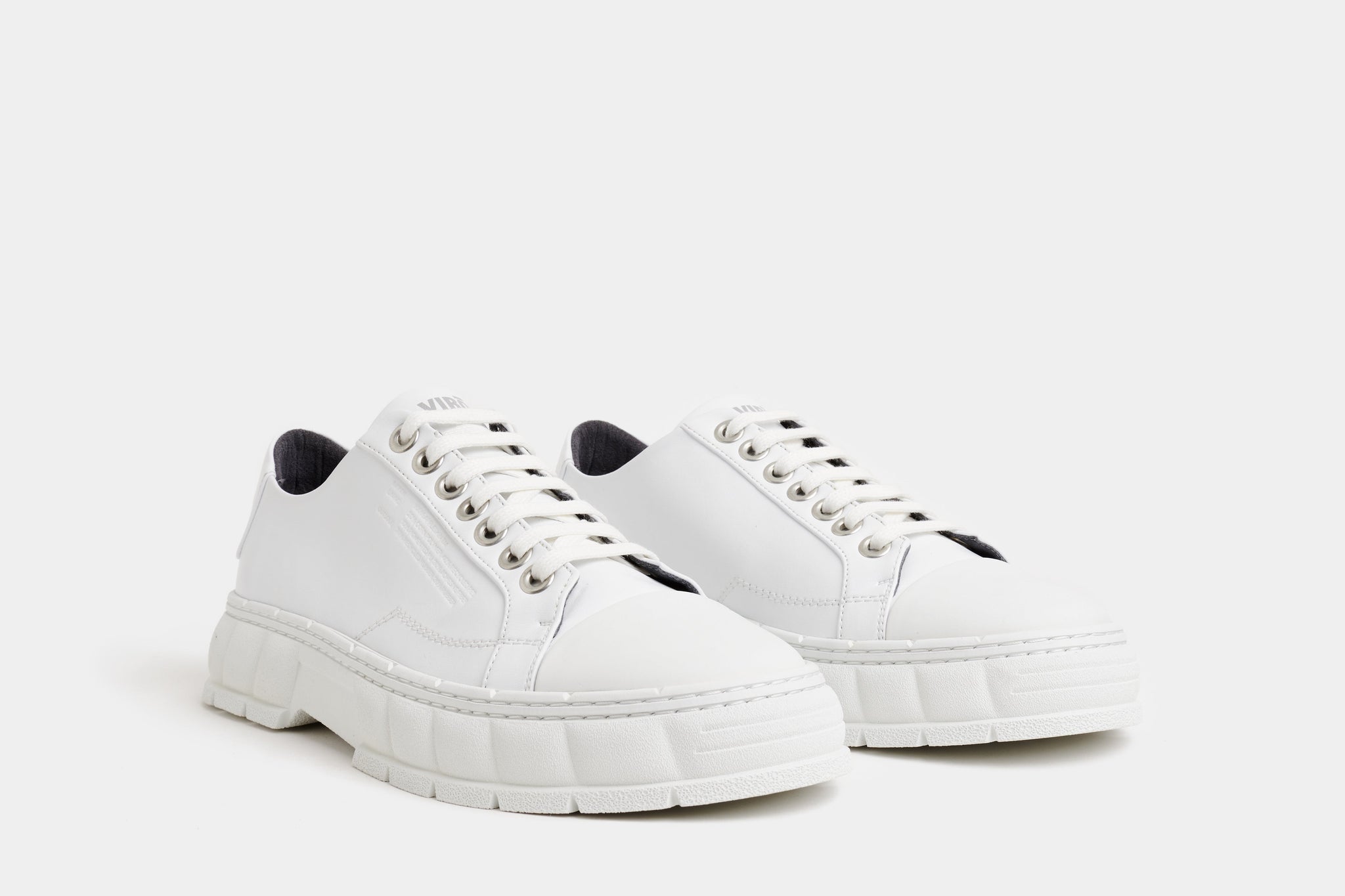 Virón Shoes 1968  WHITE APPLE 
