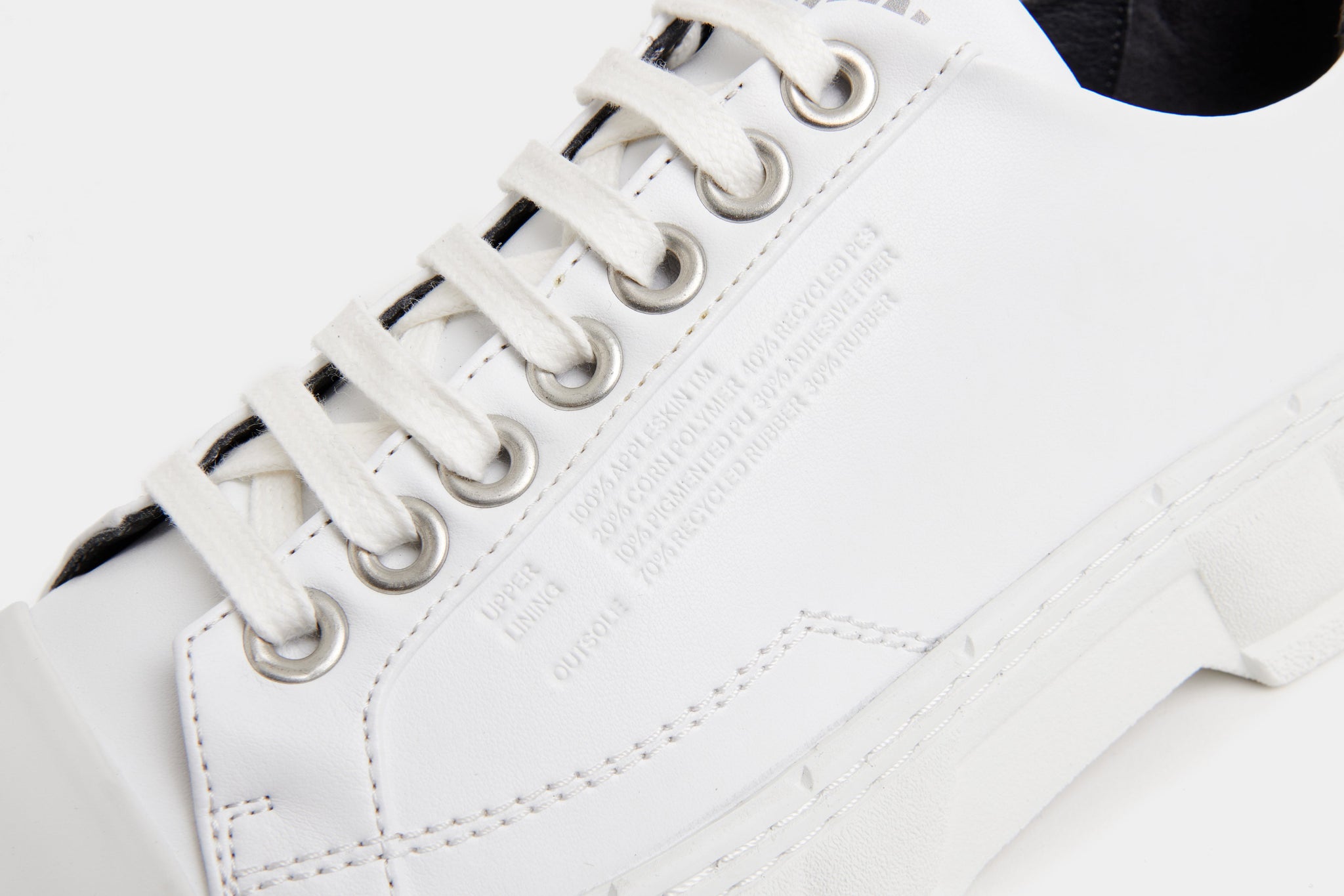 Virón Shoes 1968  WHITE APPLE 