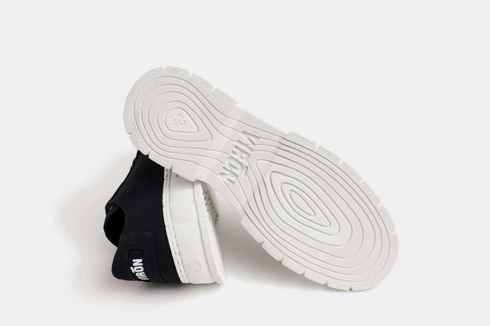 Virón Shoes 1968 BLACK CANVAS 