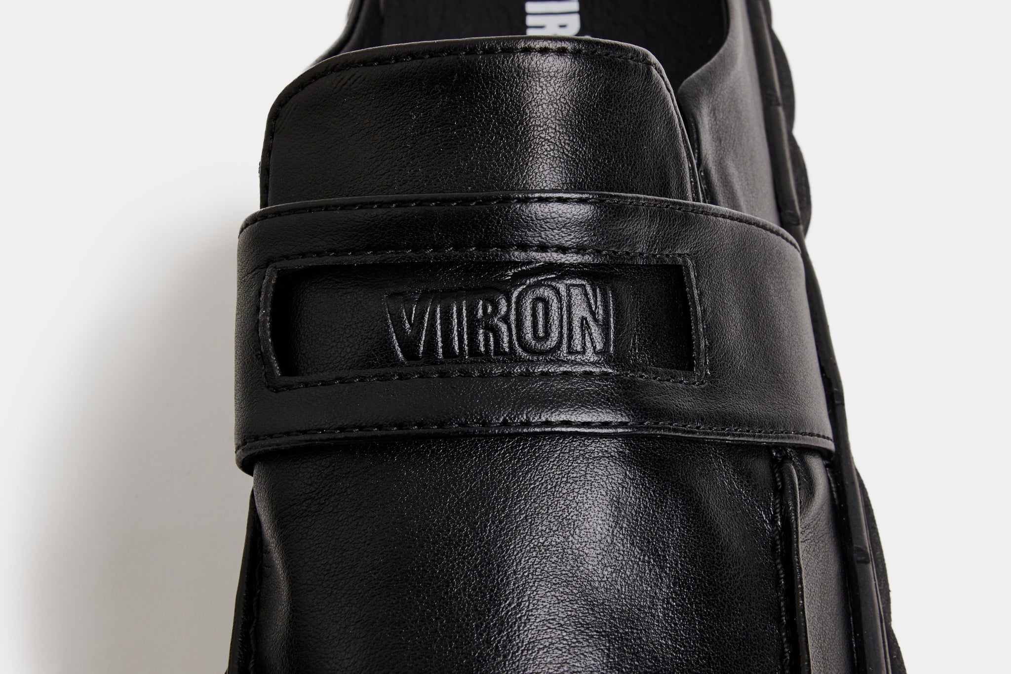 Virón Shoes 1969 BLACK APPLE 