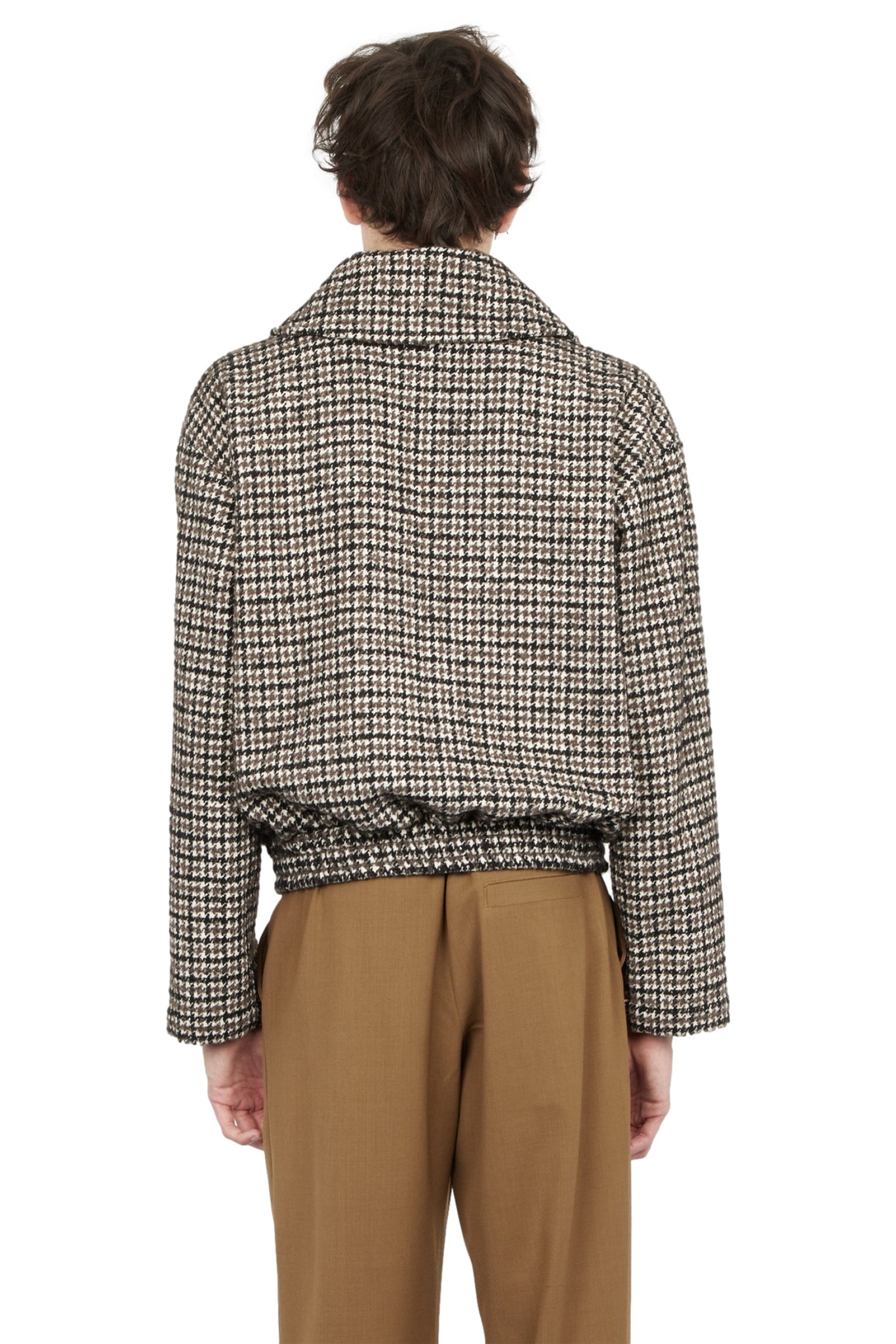 Le sweat col zippé