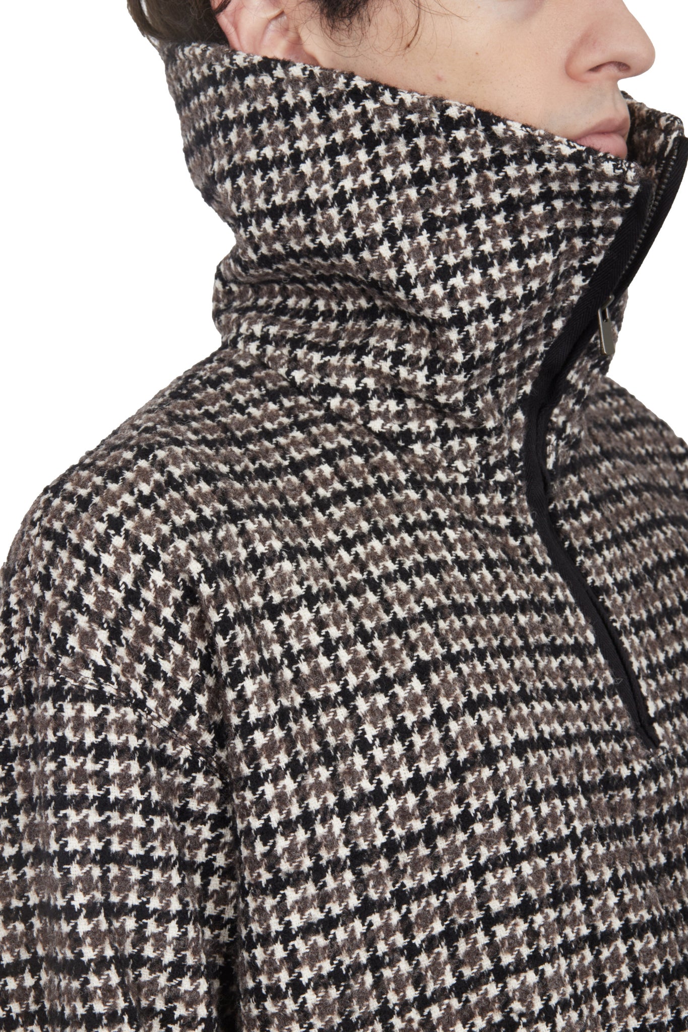 Le sweat col zippé