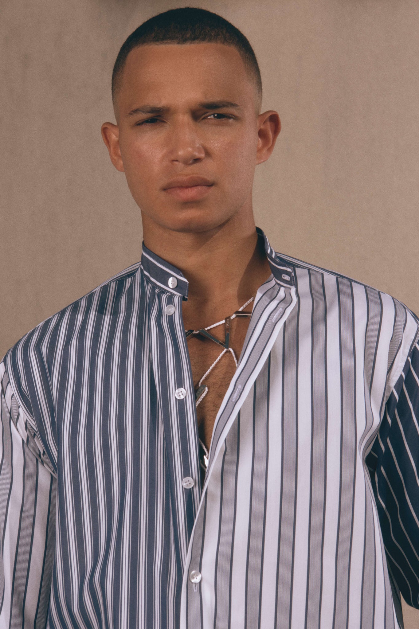 VALETTE STUDIO  La chemise parasol 