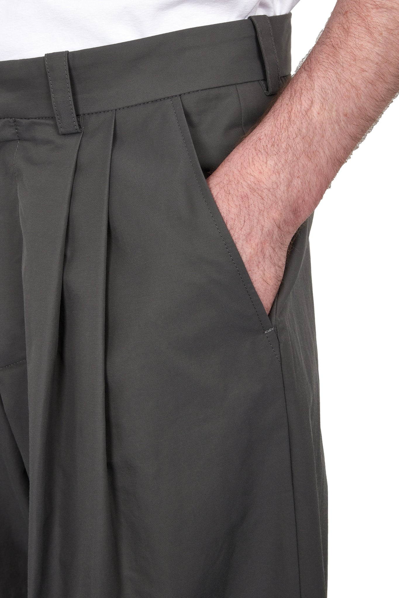 VALETTE STUDIO  Le pantalon double pinces 