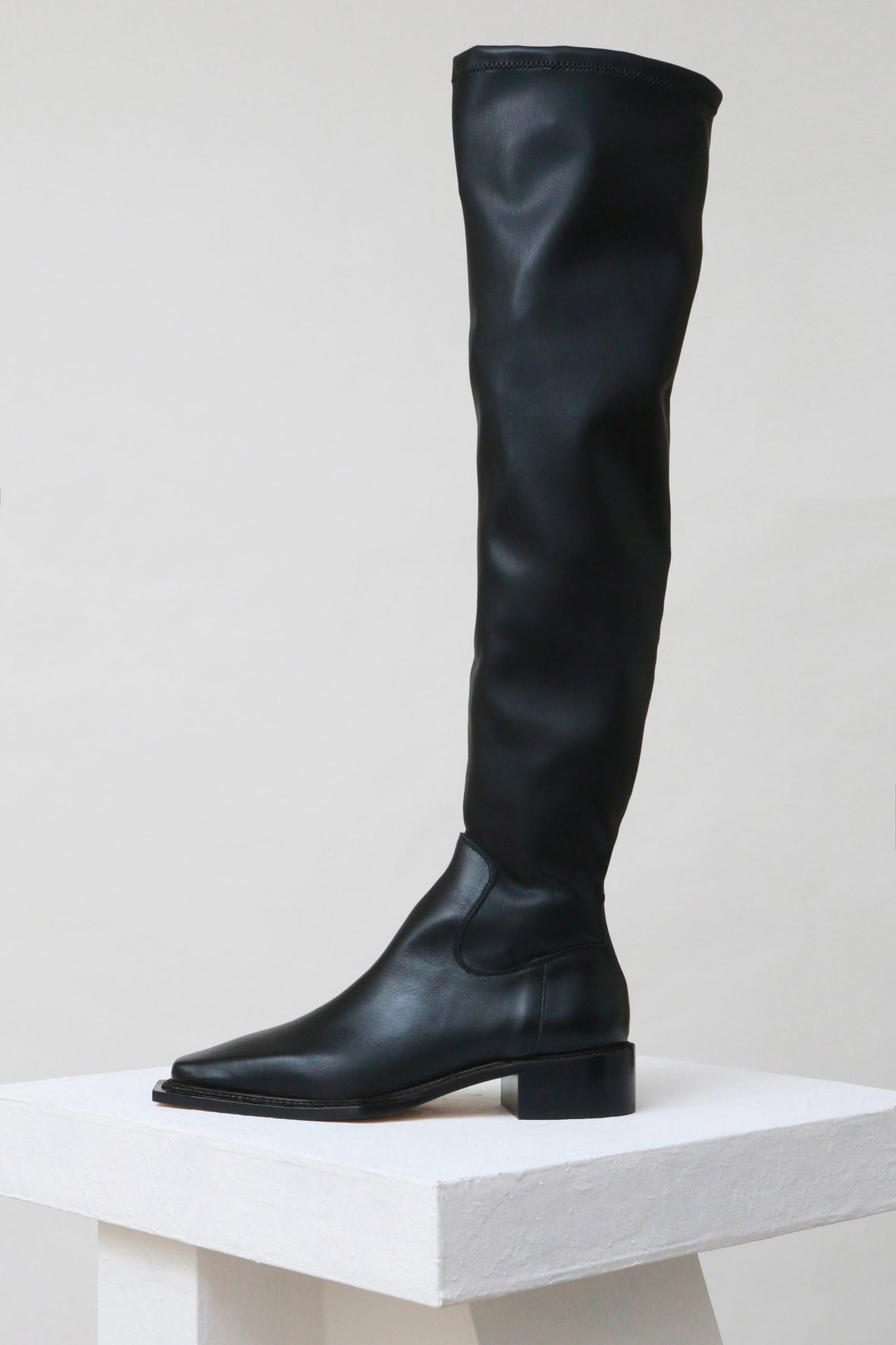 Souliers Martinez Shoes ARAVACA - Black Stretch Leather Thigh-High Boots 