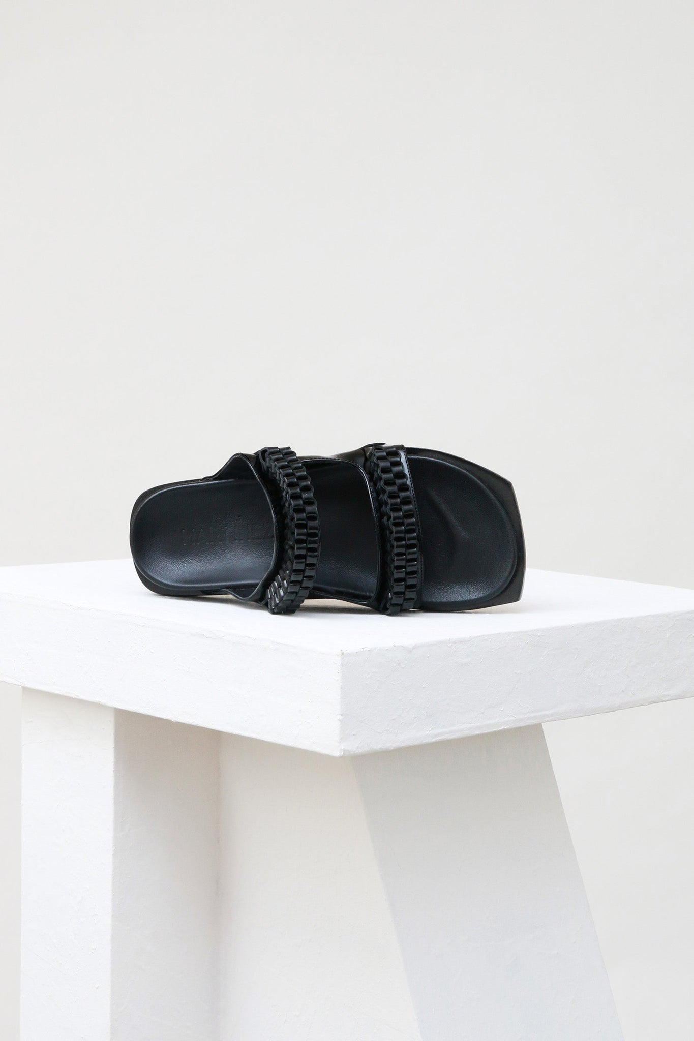 Souliers Martinez Shoes BOGATELL - Black Polished Leather Slides with Lanyard 
