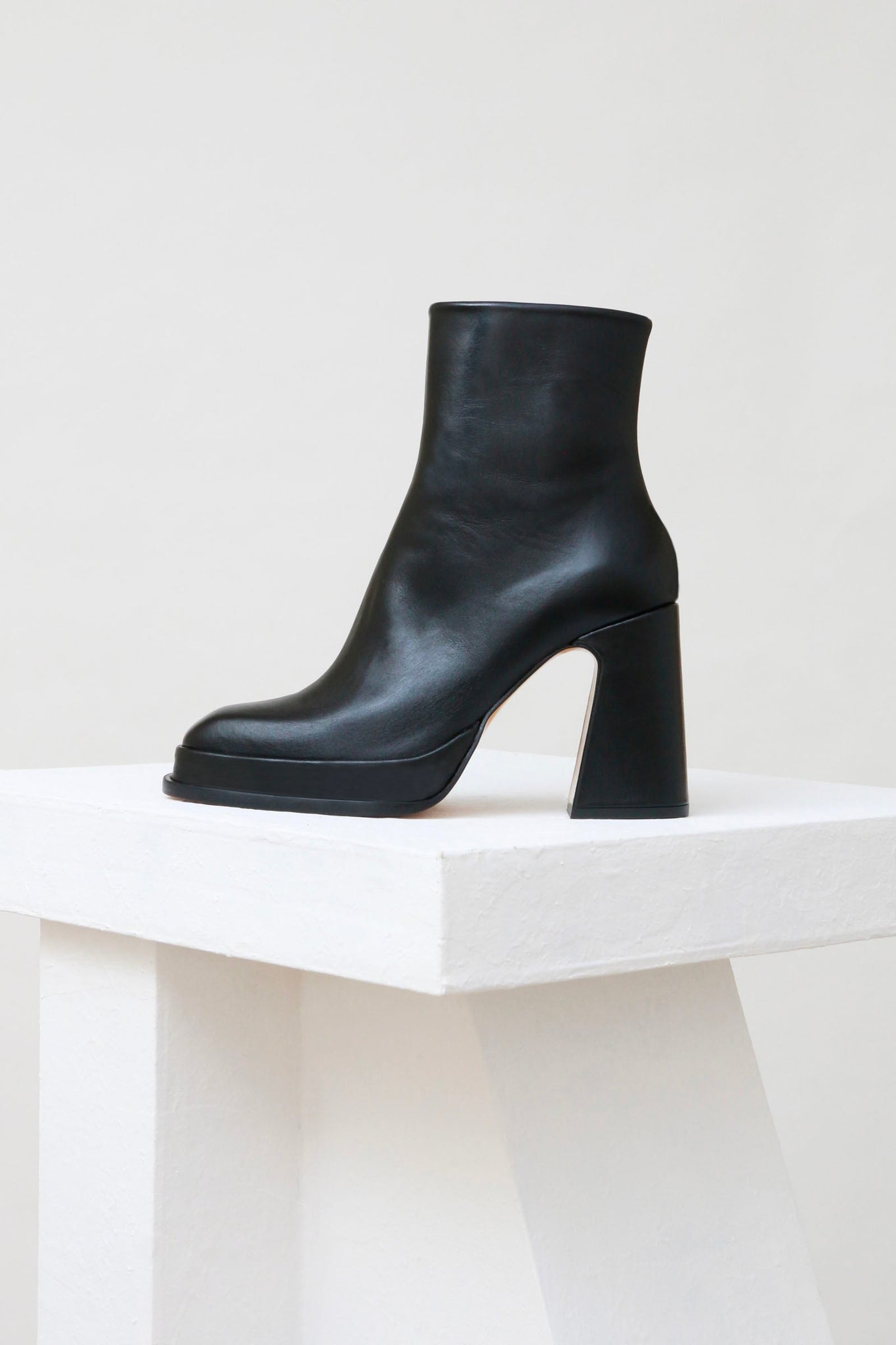 Souliers Martinez Shoes CHUECA - Black Leather Platform Boots 