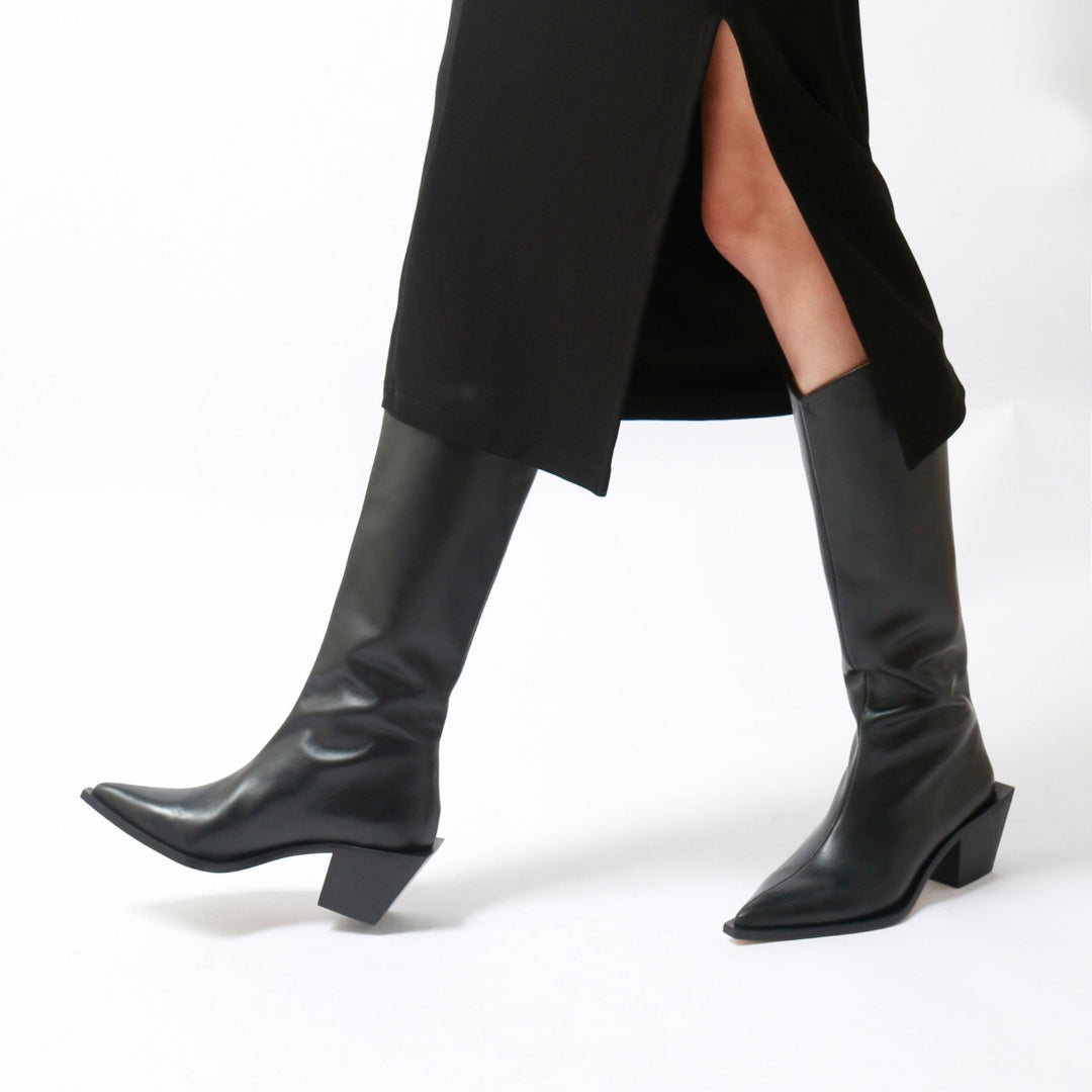 SOLE - Black Leather Cowboy Boots