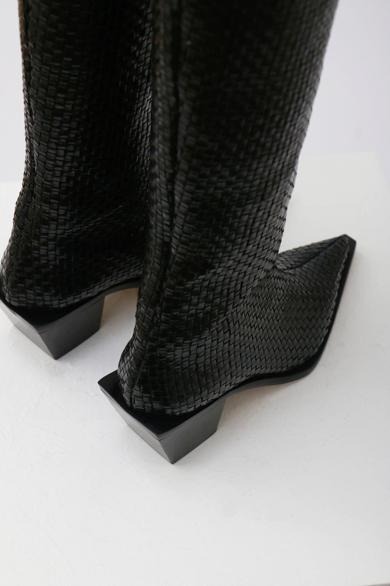 Souliers Martinez Shoes SOLE - Black Woven Leather Cowboy Boots 